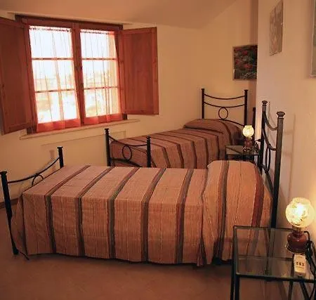 Apartamento Podere Olmo Adriano *