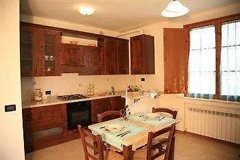 Podere Olmo Adriano Apartamento